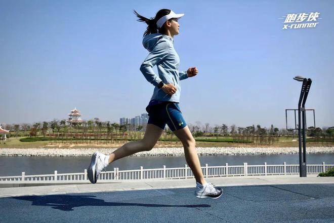 Kaiyun 开云首马在即碳板竞速跑鞋惊艳之选｜UA Flow Velociti Elite(图21)