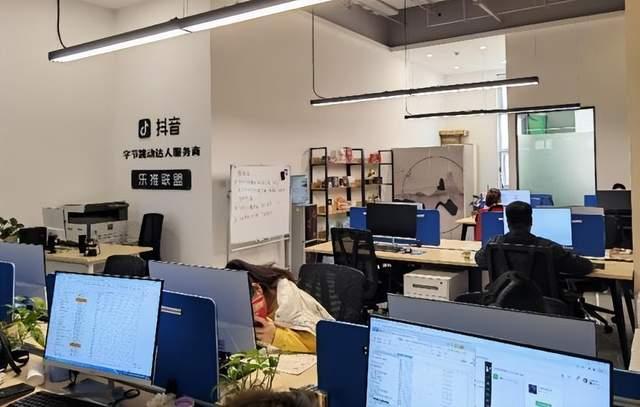 开云体育 开云平台高新企业最新招聘公告！企业直签急需数百人(图6)