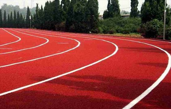 怎开云APP 开云官网入口样防范塑胶跑道受重压后期维护是关键(图3)