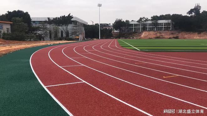 专业塑胶跑道厂开云APP 开云官网入口家