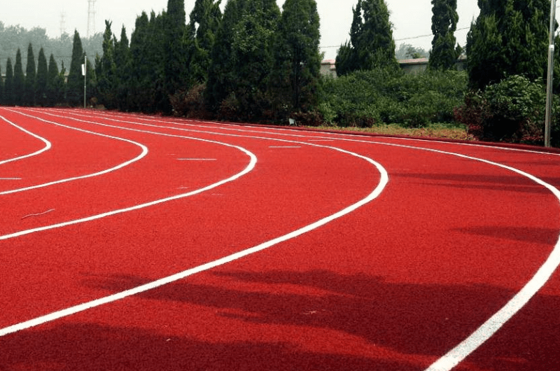 塑胶跑道的分类及特点有开云 开云体育哪些呢?(图2) 塑胶跑道的分类及特点有开云 开云体育哪些呢?(图2)