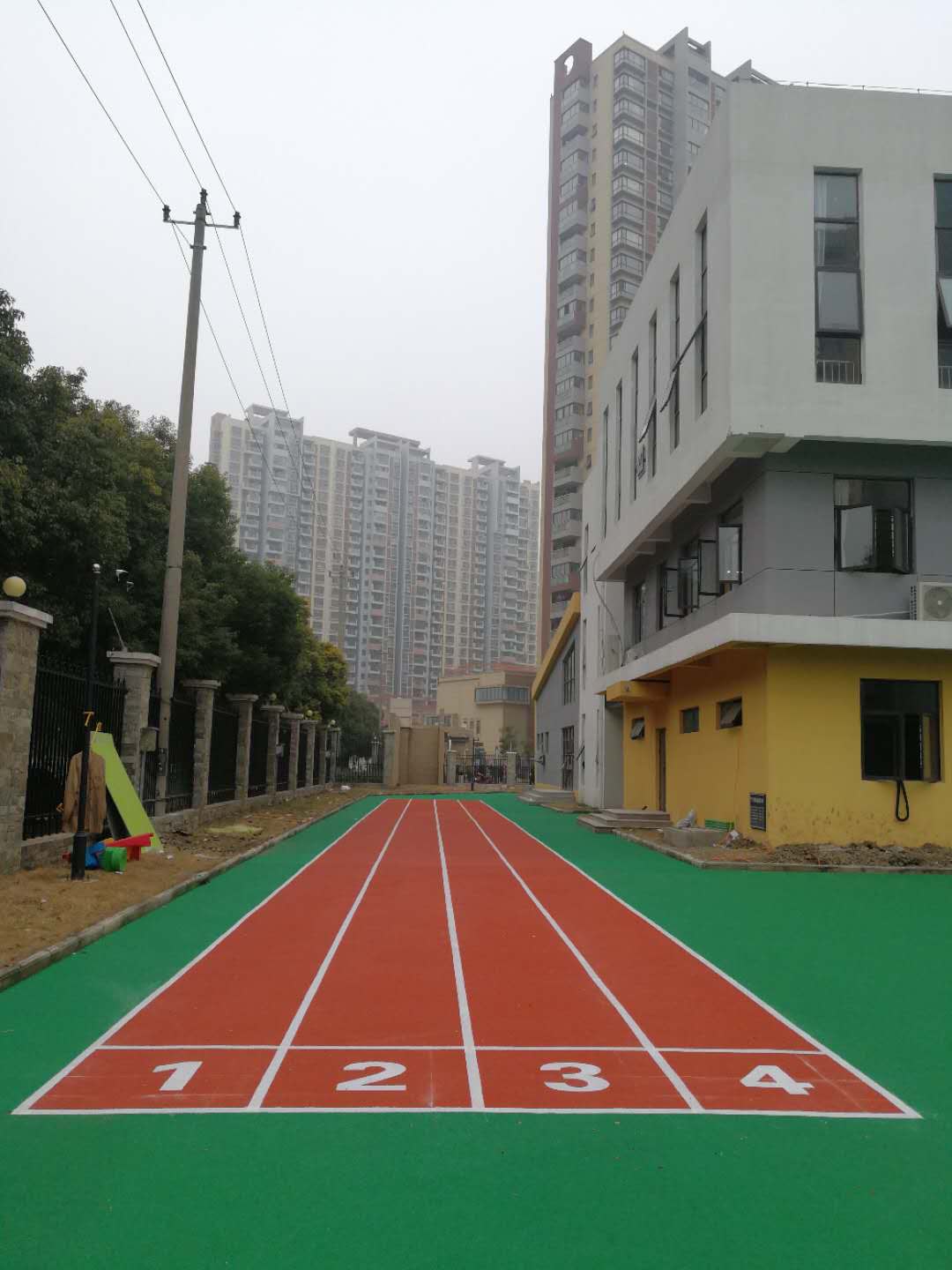 塑胶跑道环氧地坪 体育场塑胶跑道 需要开云体育 开云官网的进来看看-搜了网(图2)