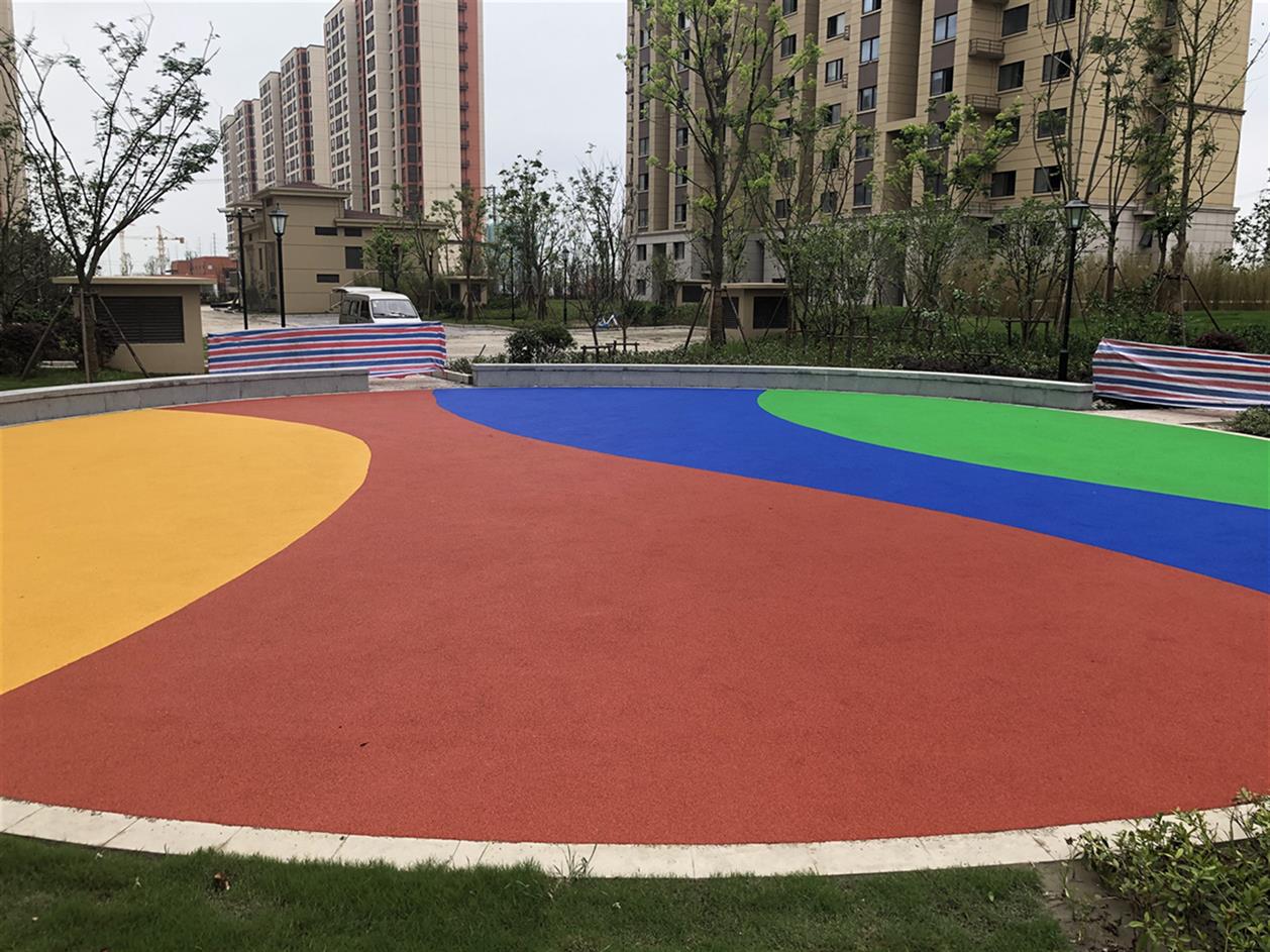 塑胶跑道环氧地坪 体育场塑胶跑道 需要开云体育 开云官网的进来看看-搜了网(图3)