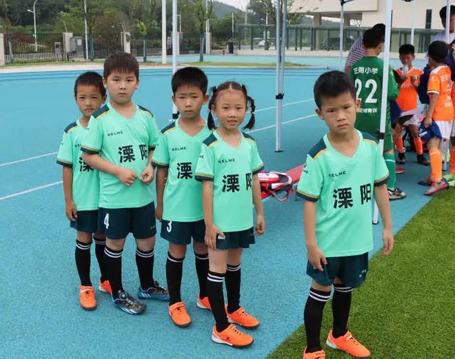 广东塑胶跑道丨乔师傅案例精选-溧阳市南京师范大学附属小学开云 开云体育官网(图3)