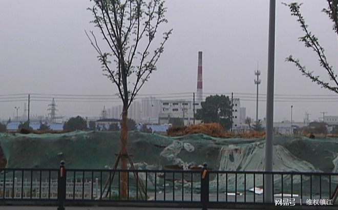 Kaiyun 开云异味扰民何时了？ 市民质疑华东泰克西晚间“异味偷排”