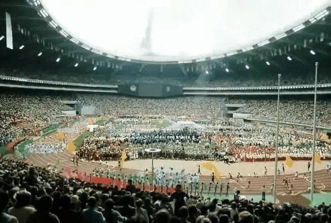 你知道奥运会跑道的发展开云体育 开云平台史吗？(图5)