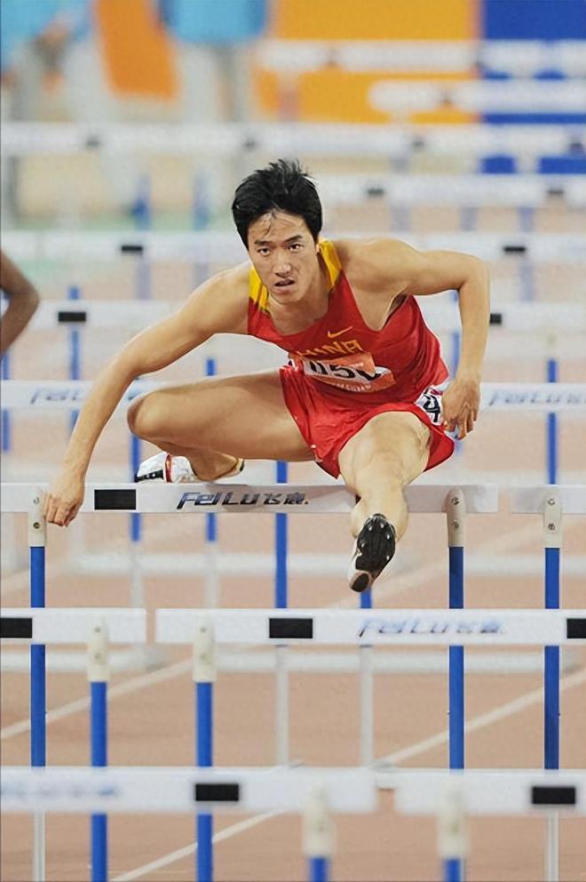 Kaiyun 开云体育秋天的天气塑胶跑道适合施工吗(图5)